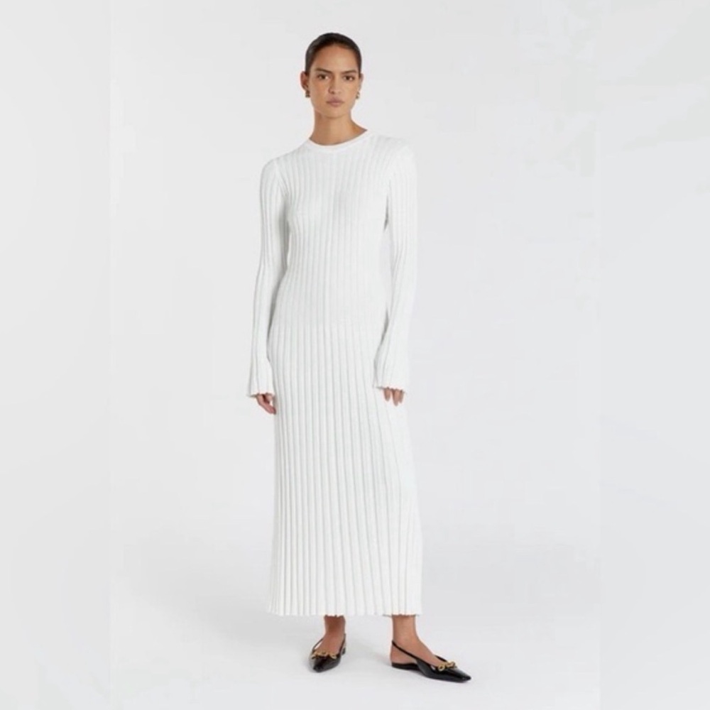 DISSH White Ribbed Maxi Dress